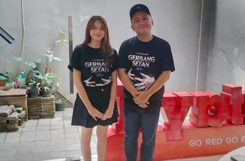 McDanny Jadi Teman Kampus Rachel Oldham di ‘Gerbang Setan’