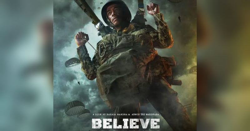 Totalitas Para Pemain Film ‘Believe’, Bawa Parasut 17 Kg