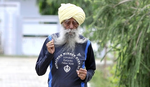 Fauja Singh, Atlet Lari Tertua di Dunia Tewas dalam Kecelakaan Tragis