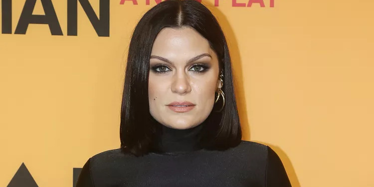 Kanker Tidak Menyebar, Begini Kondisi Jessie J Pasca Operasi
