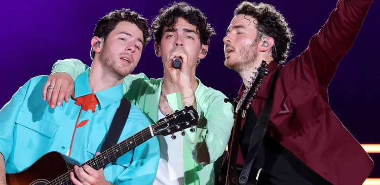 Ayah Jonas Brothers Akuisisi Katalog Musik Anak-anaknya