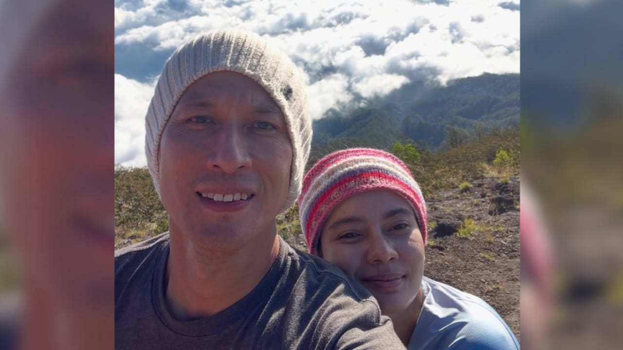 Rayakan Ultah ke-50, Chef Juna Naik Gunung Bareng Pacar
