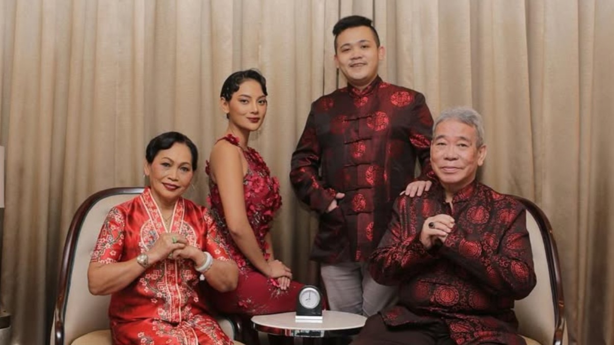 USG Didampingi Orangtua, Erika Carlina: Maaf Mengecewakan