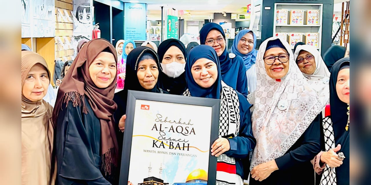 Ayu Aida Rilis Buku ke Dua, Suarakan Perjuangan Palestina