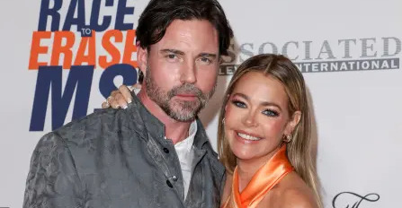 Balas Tuduhan KDRT, Aaron Phypers Tuding Denise Richards Selingkuh