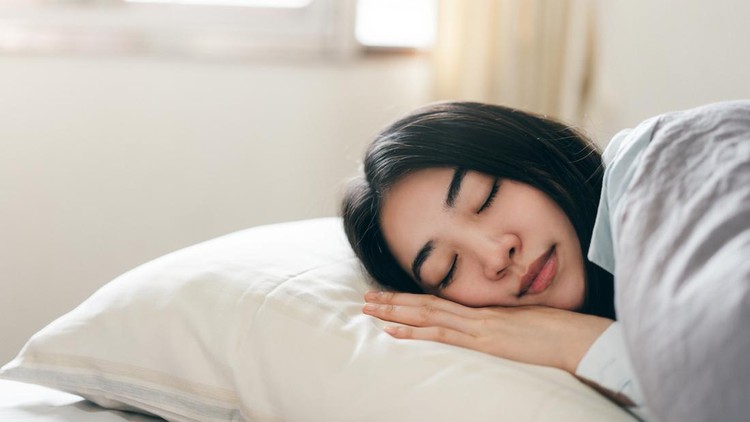 Miring, Telentang, atau Tengkurap? Ini Posisi Tidur Terbaik untuk Kesehatan