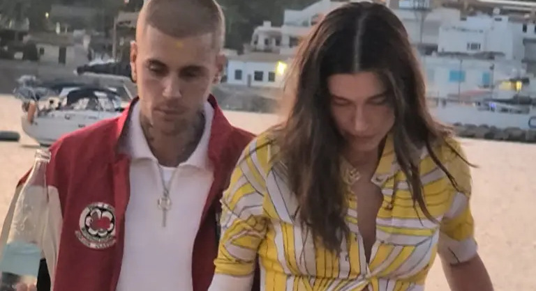 Tanpa Anak, Justin Bieber dan Hailey Liburan di Mallorca