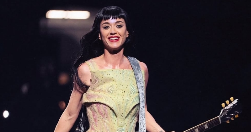 Katy Perry Nyaris Celaka saat Konser di Australia
