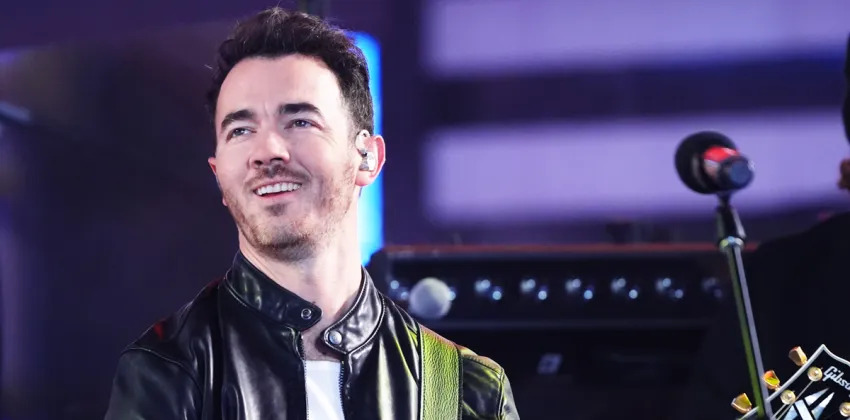 Ditinggal Band dan Rugi Besar, Kevin Jonas Cerita Titik Terendah dalam Hidup