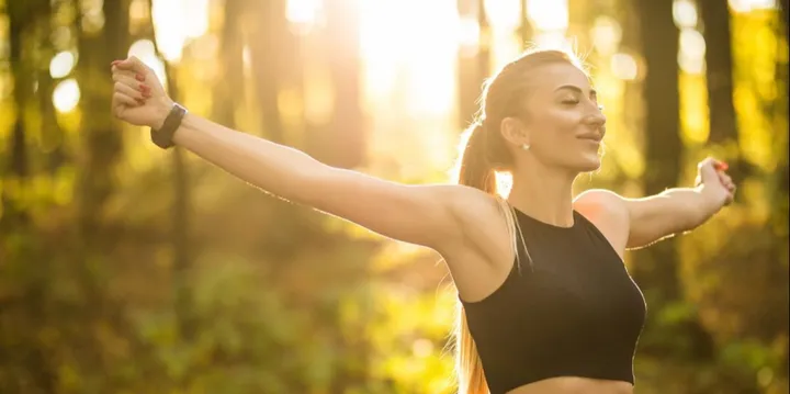 Serap Vitamin D Melimpah, Ini Waktu dan Cara Berjemur yang Tepat