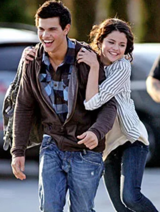People/Bauer-Griffin)