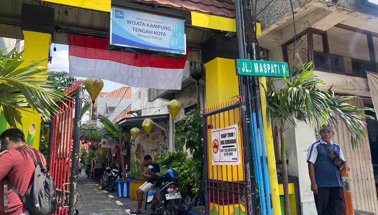 Blusukan ke Kampung Lawas Maspati Surabaya, Ada Robot Daur Ulang