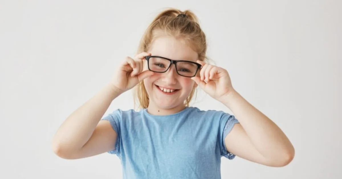 Ablasio Retina pada Anak, Ayah Bunda Wajib Perhatikan Mata si Kecil