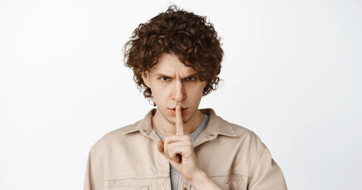 5 Zodiak yang Paling Suka Silent Treatment Saat Hadapi Masalah