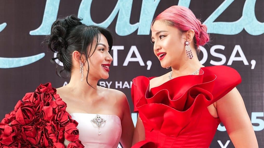 Istri Sah vs Selingkuhan, Adu Gaya Marshanda-Ariel Tatum di Premiere ‘La Tahzan’