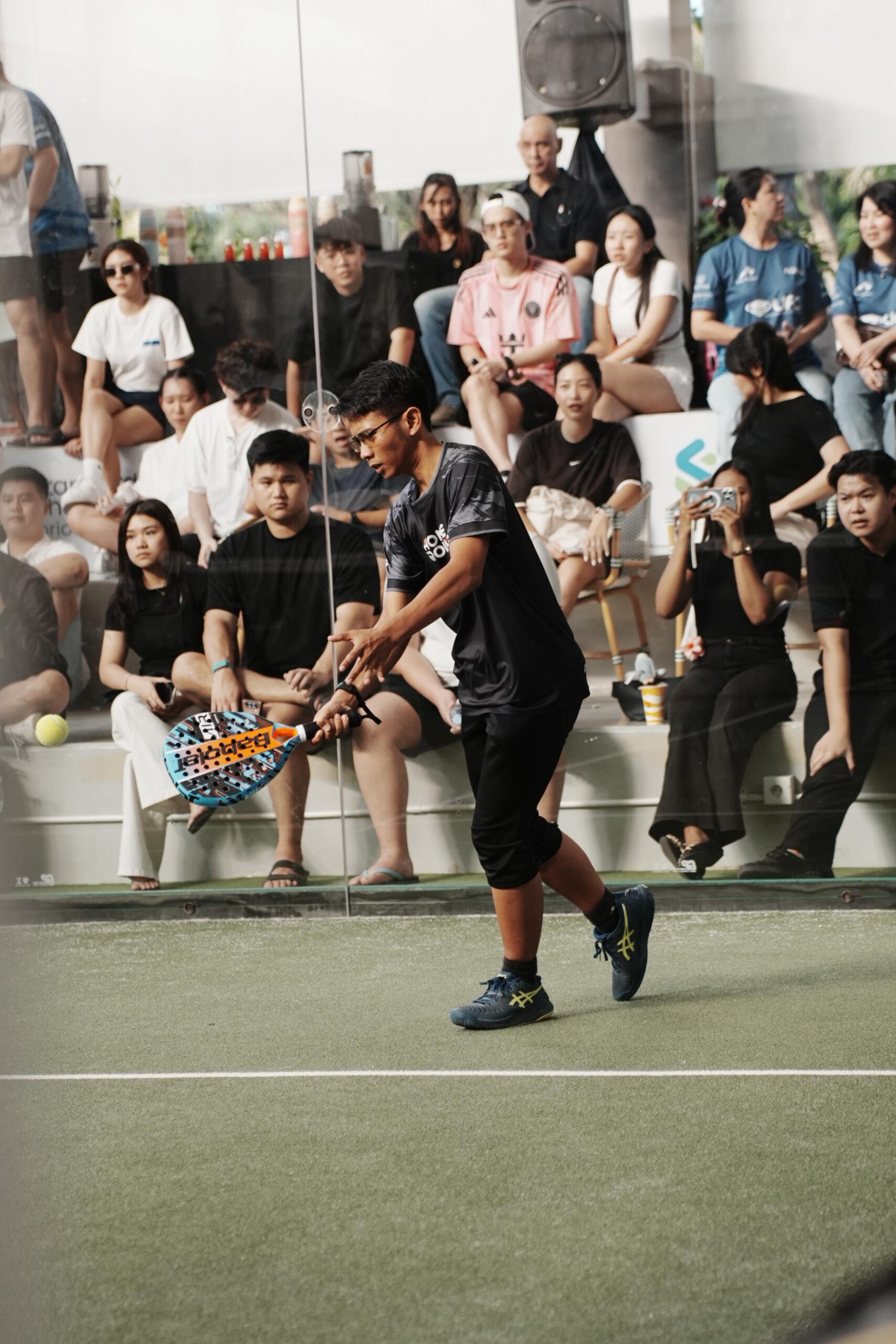 Bangun, mantan atlet tenis dan pelatih padel. Foto: Dok. Farah/Nyata