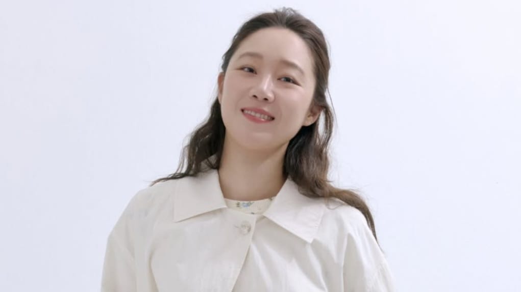 Gong Hyo Jin Stres, Kena Tipu Belanja Online