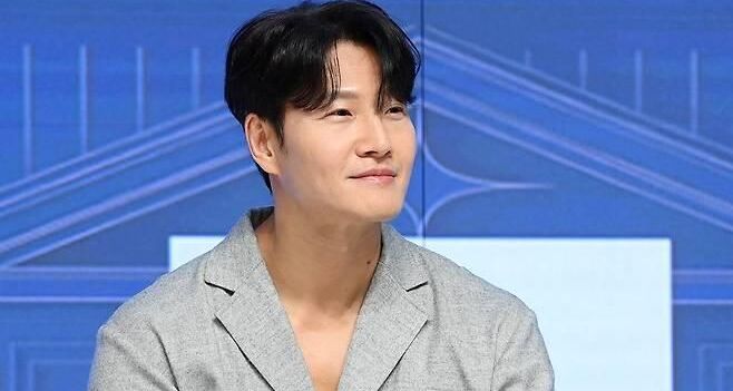 Calon Istri Kim Jong Kook Disebut CEO Brand Kosmetik, Benarkah?
