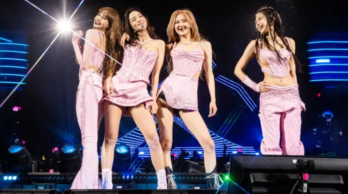 Tampil di Stadion Wembley, BLACKPINK Cetak Sejarah dalam ‘Tour Deadline’