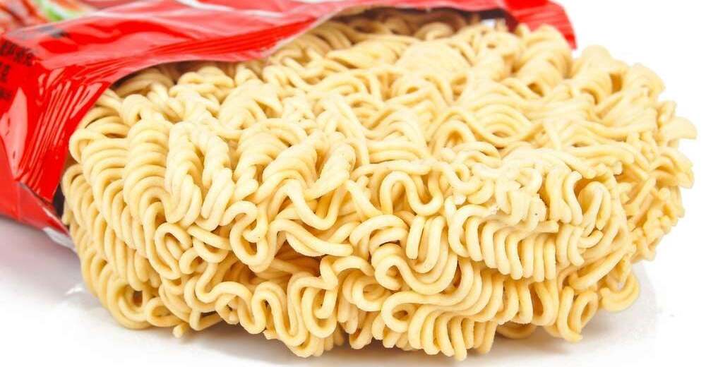 Remaja di Mesir Meninggal, Diduga Akibat Makan Mie Instan Mentah