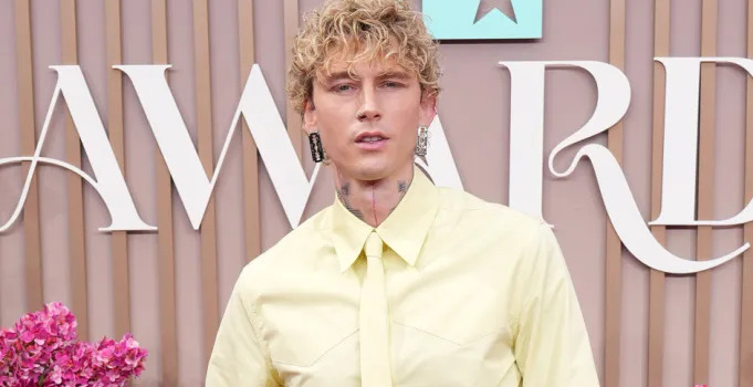 Alasan Machine Gun Kelly Mundur dari Casting Film ‘Sinners’