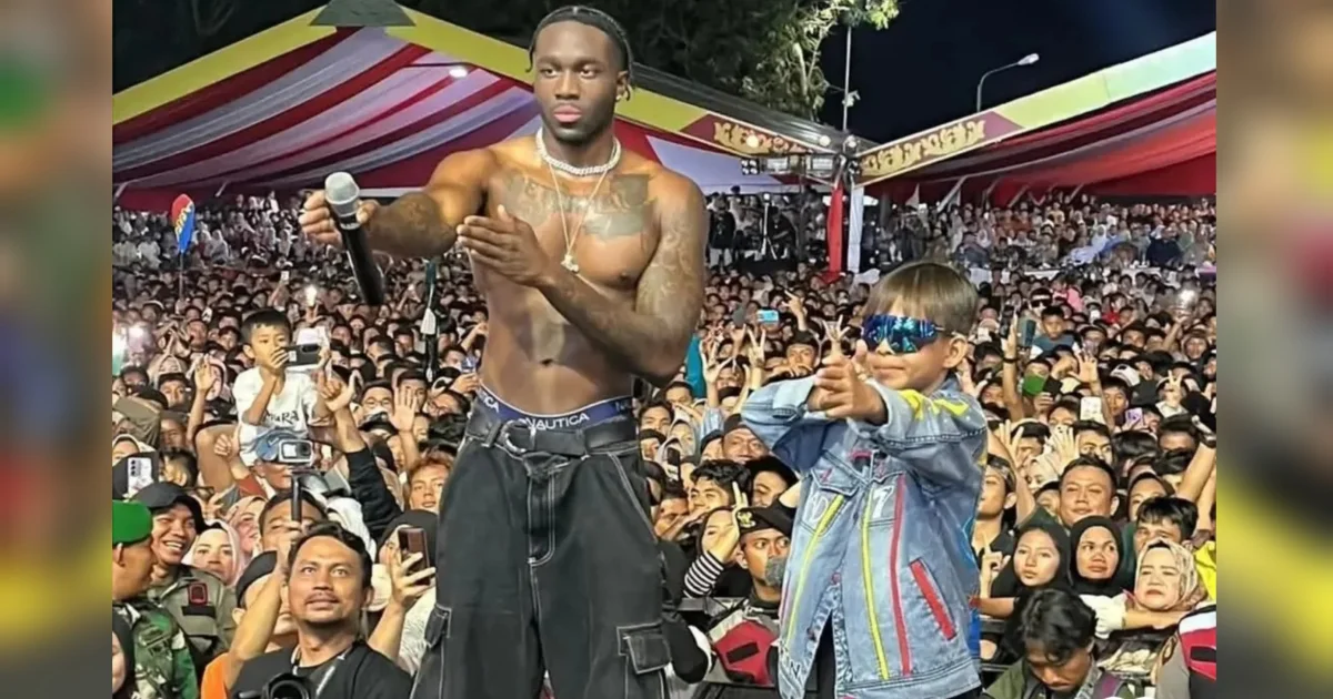 Tampil Bersama Dika Aura Farming, Melly Mike Jadi Duta Pacu Jalur Dunia