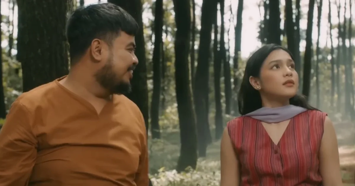 Rigen Rakelna Sikat Gigi Sebelum Adegan Mesra dengan Davina Karamoy