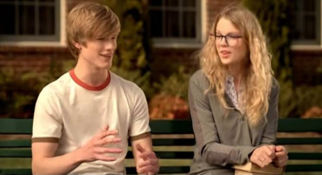 YouTube/Taylor Swift)