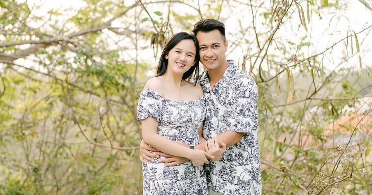 Kisah Cinta Penuh Liku Eza Gionino-Meiza Aulia Berakhir di Meja Hijau