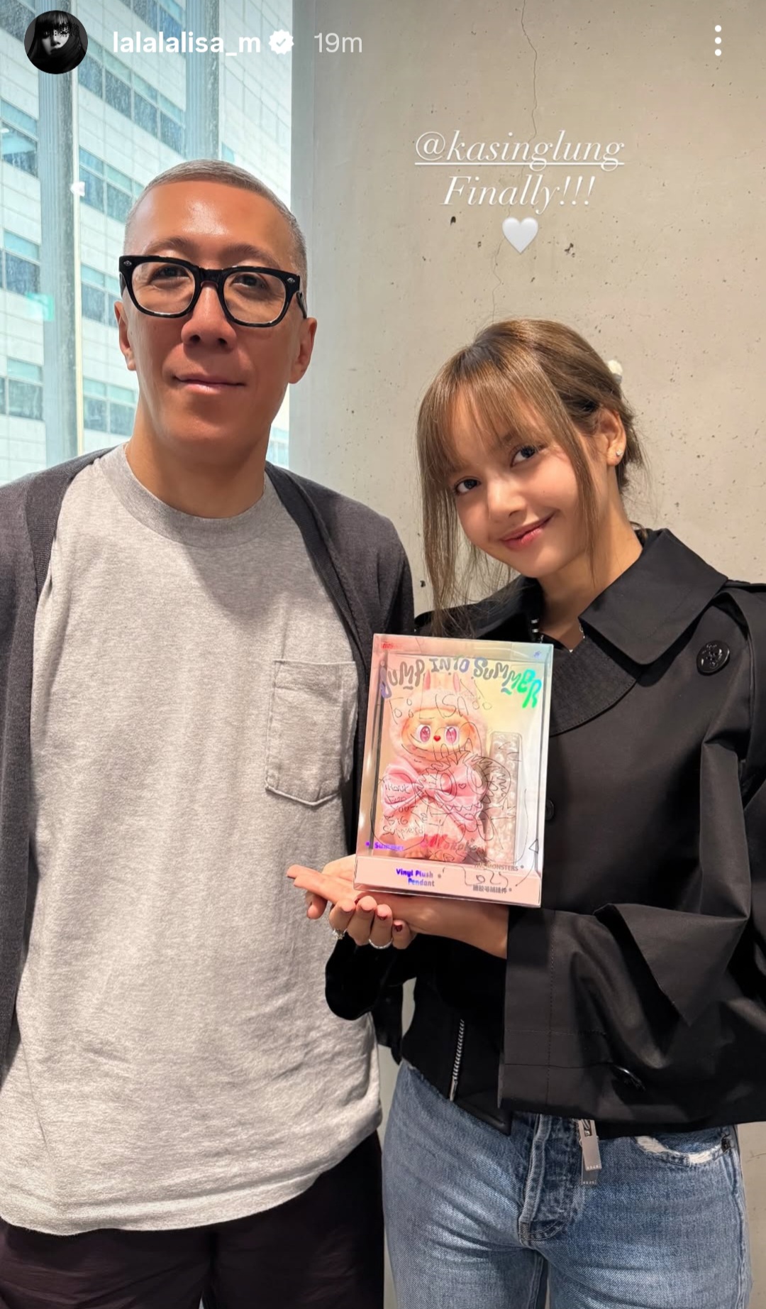 Lisa BLACKPINK dan Kasing Lung. Foto: Dok. Instagram @lalalalisa_m