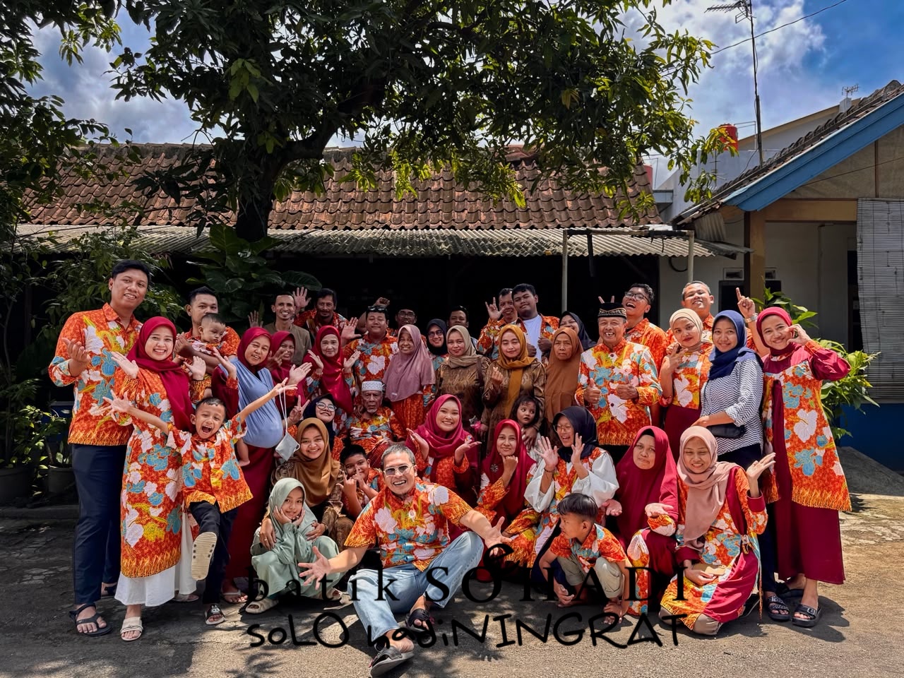 Batik Keluarga: Sarimbit untuk Kebersamaan
