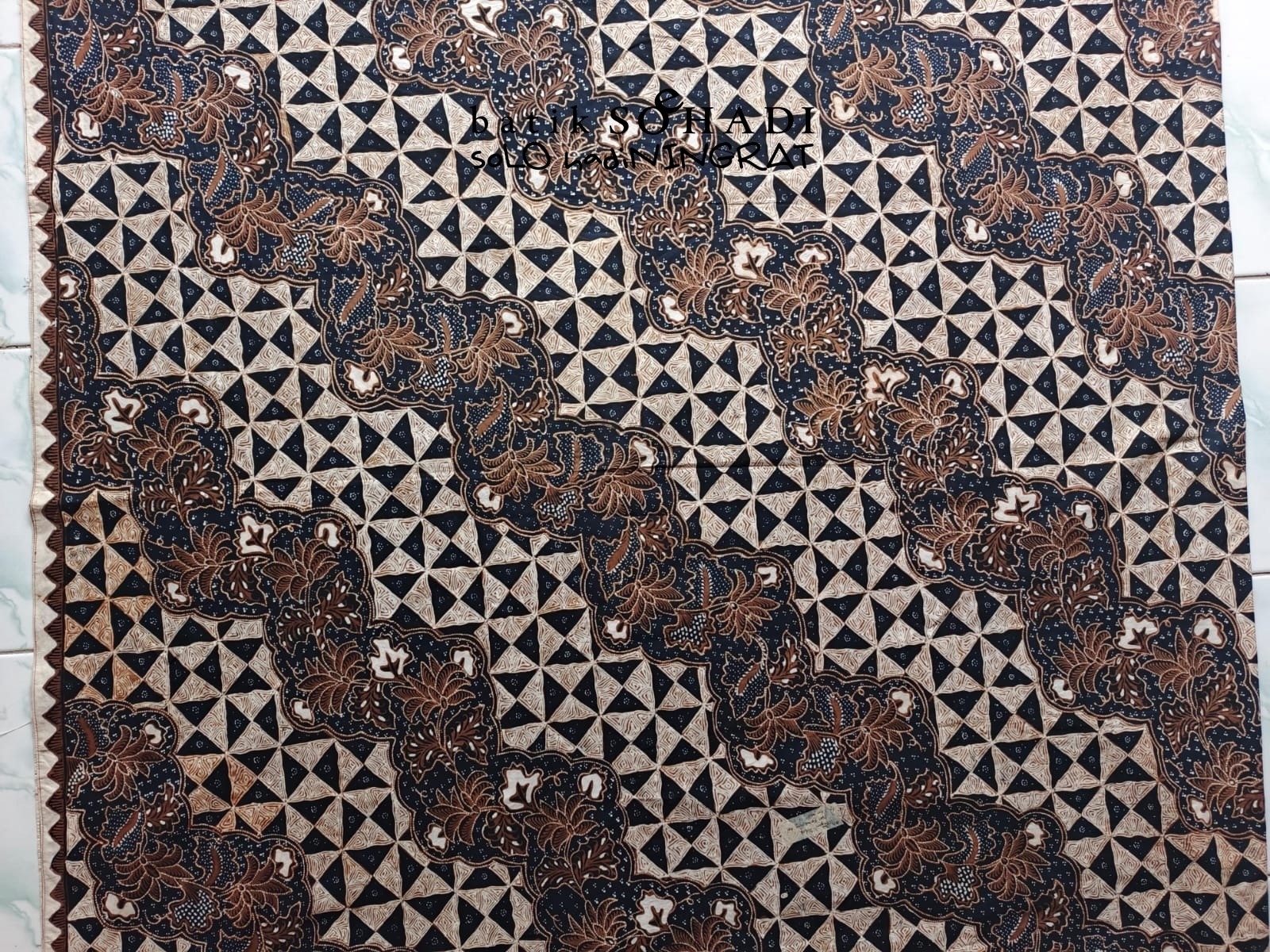 Karya — batik-tulis 23