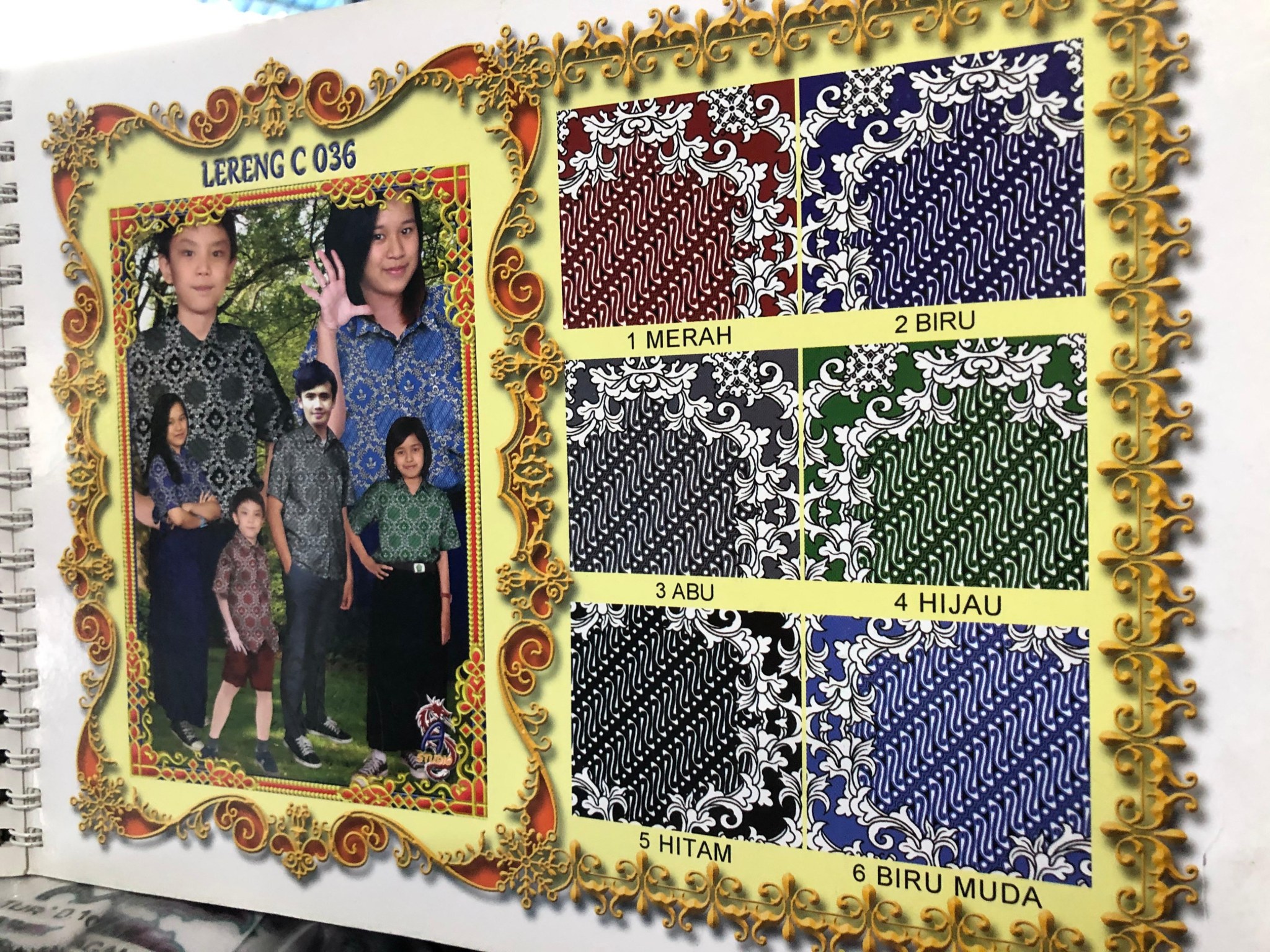 Seragam Batik Custom untuk Perusahaan: Proses dan Tips