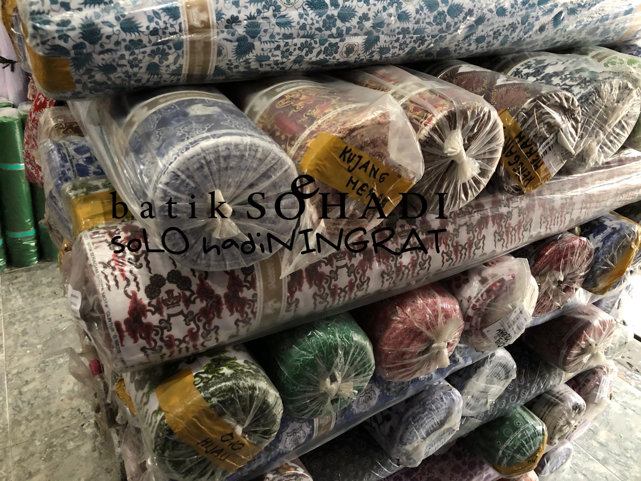 Tips Memilih Seragam Batik Grosir untuk Sekolah & Kantor