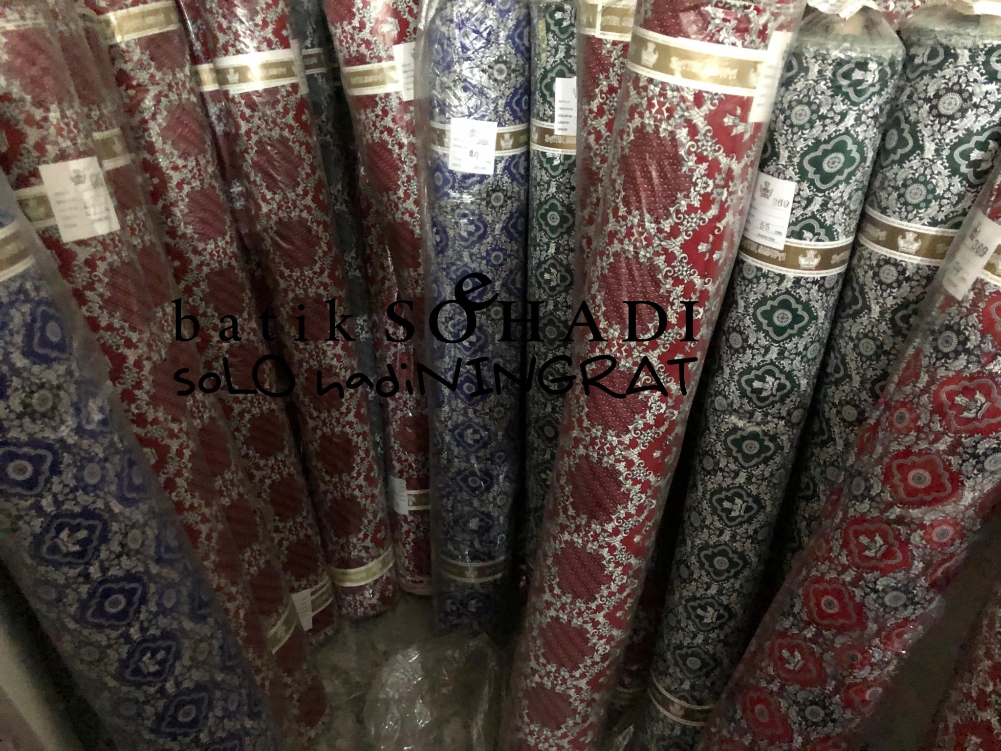 Motif Batik Buketan: Ciri, Makna, dan Penggunaannya