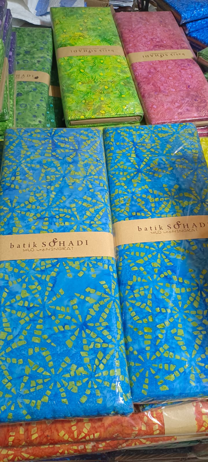 Batik Soehadi order being packed for international delivery