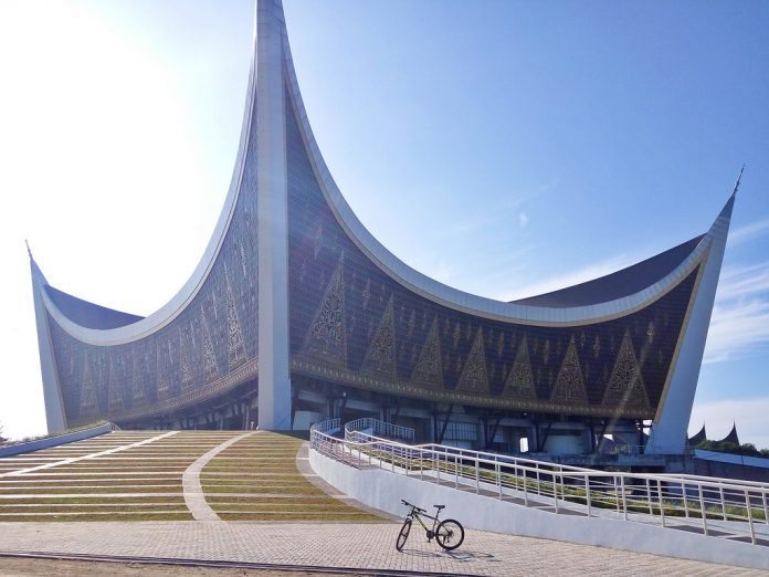 Masjid Raya Sumatera Barat