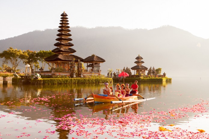 Rekomendasi Lokasi Bulan Madu Terbaik di Indonesia