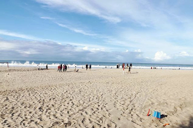 Pantai Sawarna Yang Eksotis Wajib Kamu Kunjungi 2021