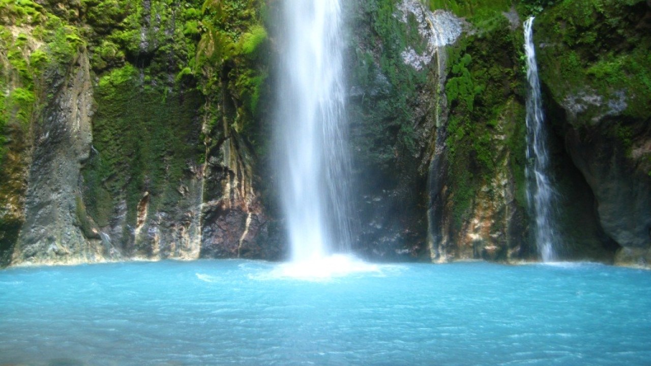 air terjun terbaik