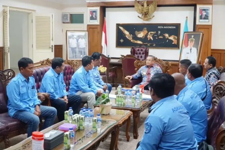 Resmi Dukung PSSI Lokal, Bupati Sudewo Prioritaskan Legalitas Klub dan Pembenahan Stadion