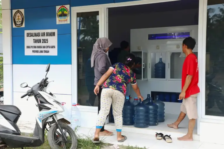 Mesin Canggih di Pati Ubah Air Asin Jadi Segar, Warga Tak Perlu Beli Air Lagi
