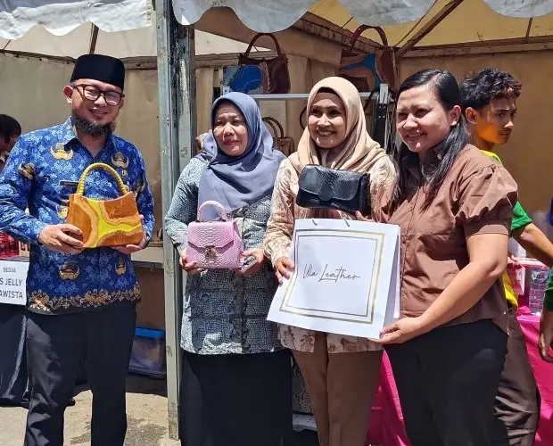 Gebrakan Pemkab Rembang dan Dekranasda Melalui Pameran Kriya, Siap Angkat Produk Lokal ke Pasar Global