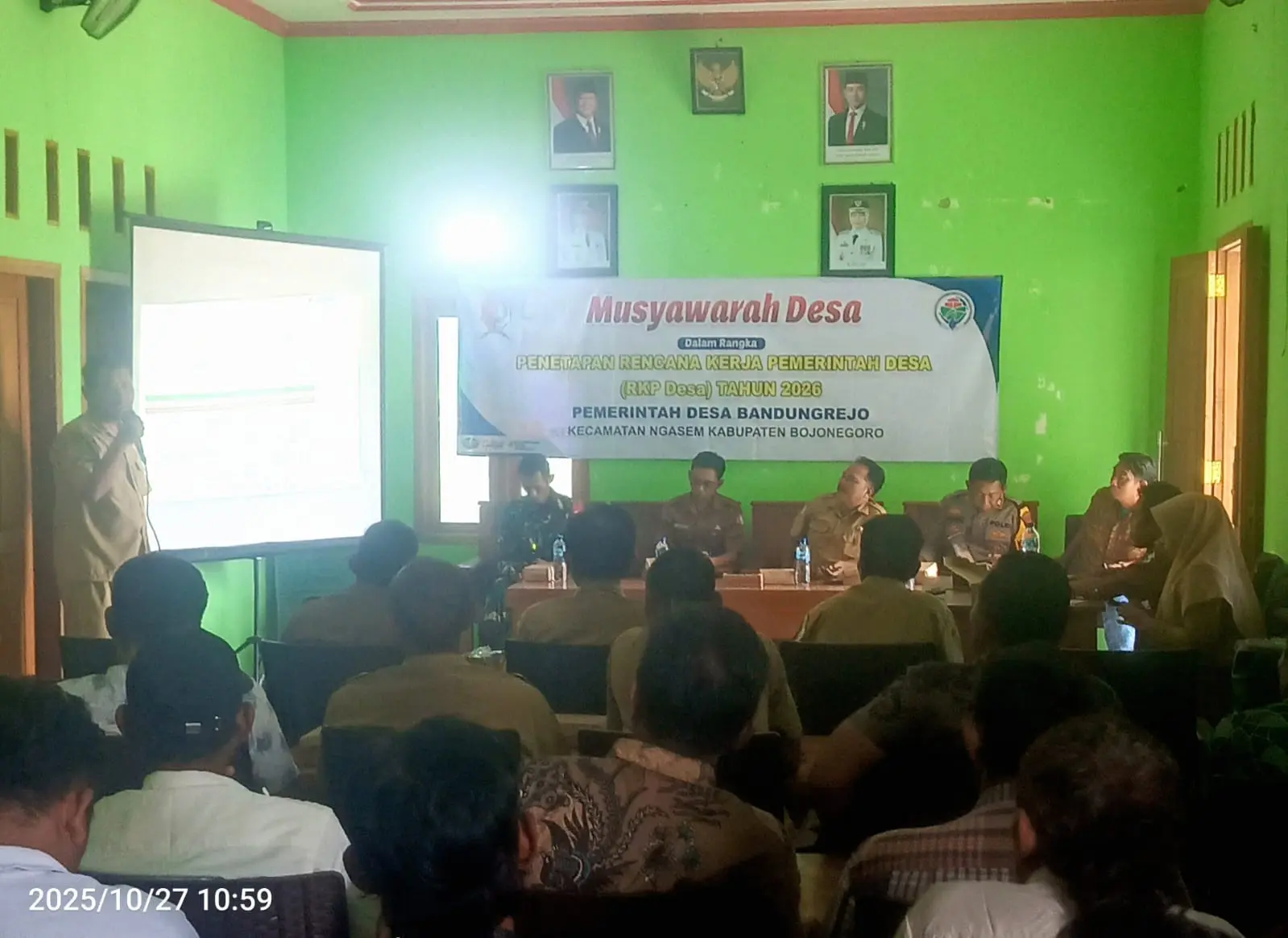 Desa Bandungrejo Disandera Kepentingan: Transisi Kepala Desa Diubah Jadi Alat Tawar-Menawar Politik?
