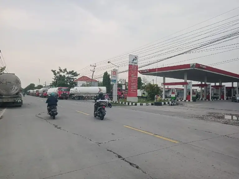 SPBU GELAP BOJONEGORO: Penyelewengan Solar Subsidi Sistematis, Menuntut Tindakan BPH Migas dan Kepolisian