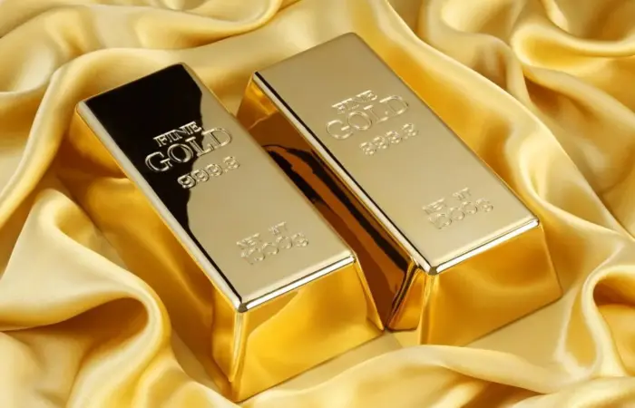 Harga Emas Antam Hari Ini Stagnan di Level Rp 2.350.000 per Gram