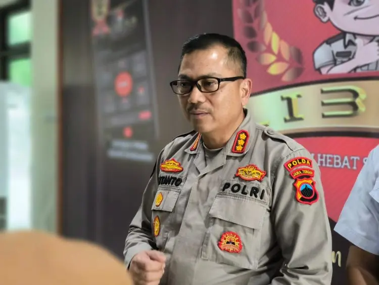 Siaga Penuh! Polda Jateng Kerahkan Brimob dan BKO Amankan Sidang Paripurna Hak Angket DPRD Pati