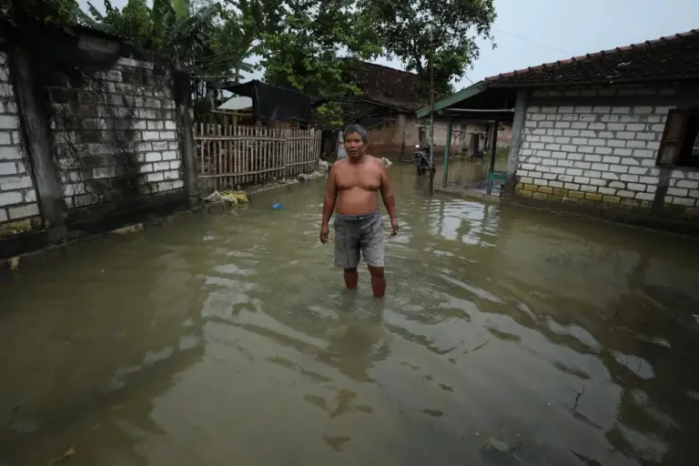 Derita Banjir Tahunan: Desa Ketitang Wetan di Pati Menanti Solusi Permanen