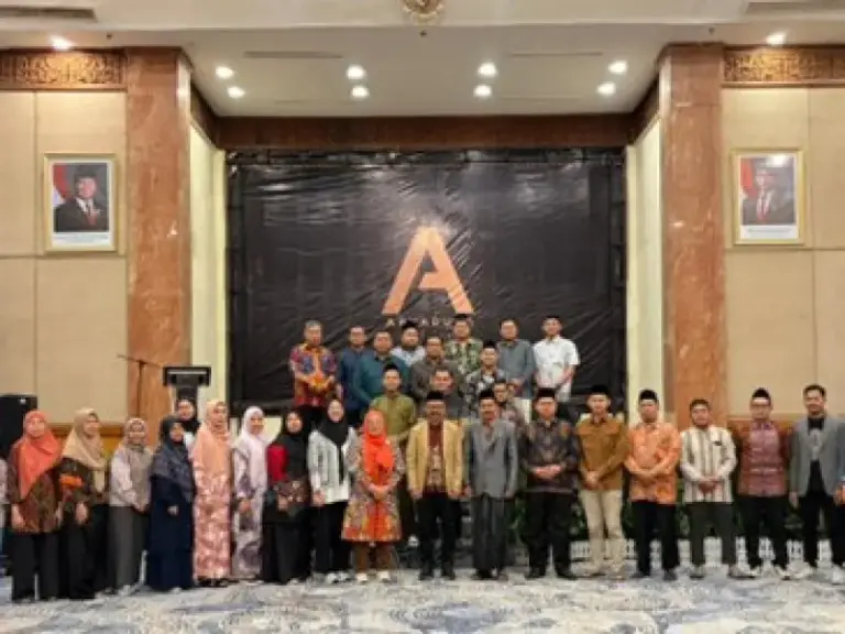 Tingkatkan Kemandirian, Kemenag Perkuat Kompetensi Digital Marketing Pesantren