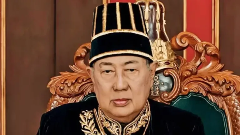 Berita Duka Raja Keraton Solo Sri Susuhunan Pakubuwono XIII Tutup Usia